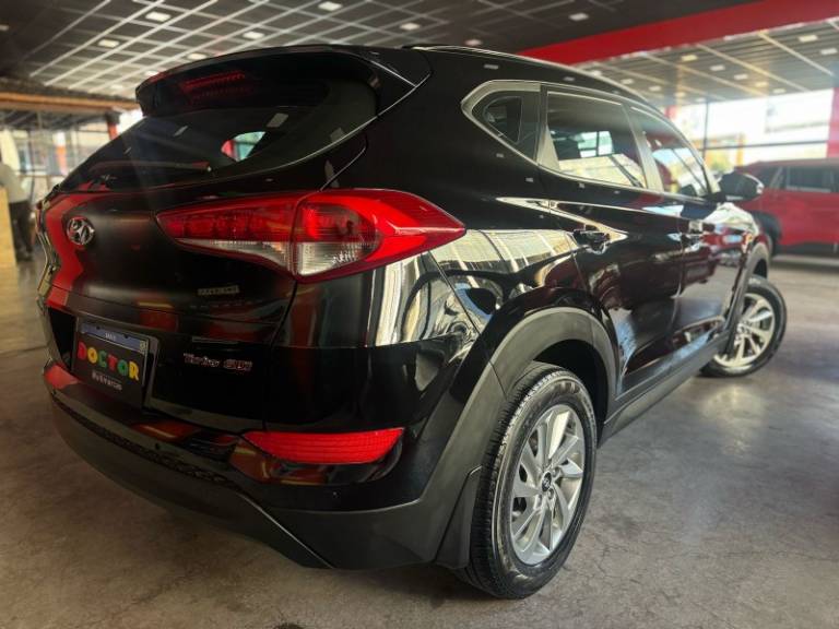 HYUNDAI - TUCSON - 2018/2019 - Preta - R$ 111.900,00