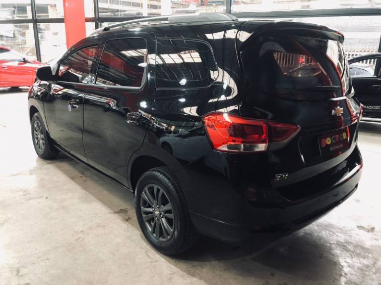 CHEVROLET - SPIN - 2019/2020 - Preta - R$ 80.900,00