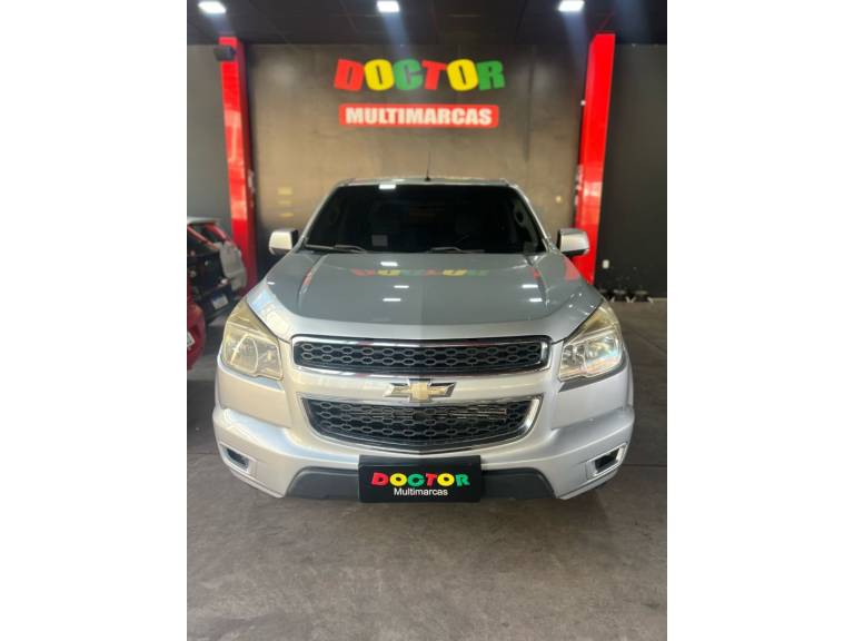 CHEVROLET - S10 - 2014/2014 - Prata - R$ 96.900,00