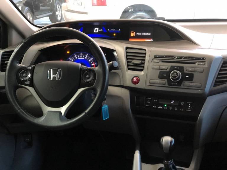 HONDA - CIVIC - 2012/2013 - Preta - R$ 66.900,00