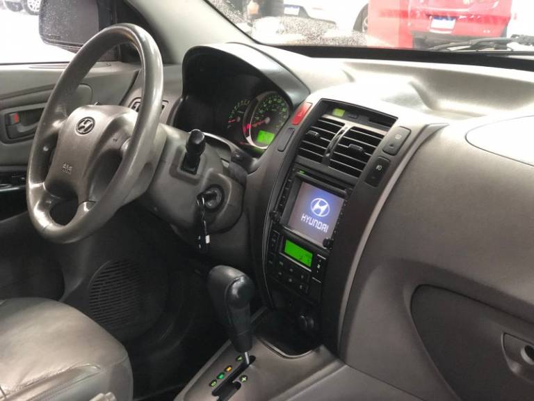 HYUNDAI - TUCSON - 2013/2014 - Prata - R$ 59.900,00