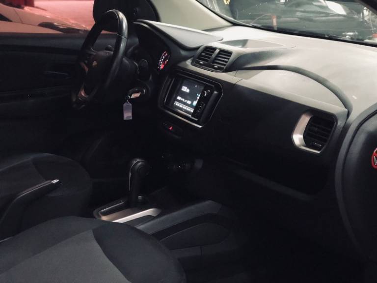 CHEVROLET - SPIN - 2019/2020 - Preta - R$ 80.900,00