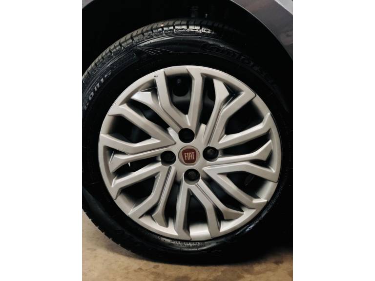 FIAT - CRONOS - 2022/2022 - Cinza - R$ 77.900,00
