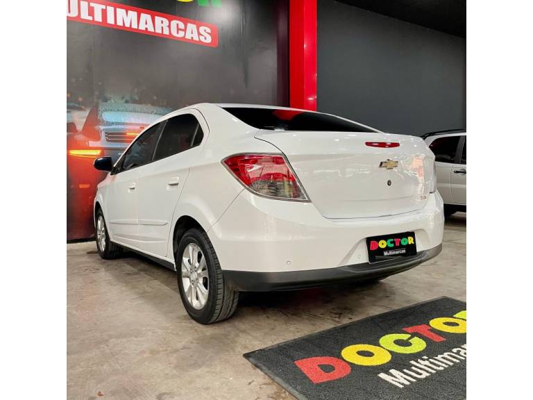 CHEVROLET - PRISMA - 2015/2015 - Branca - R$ 57.900,00