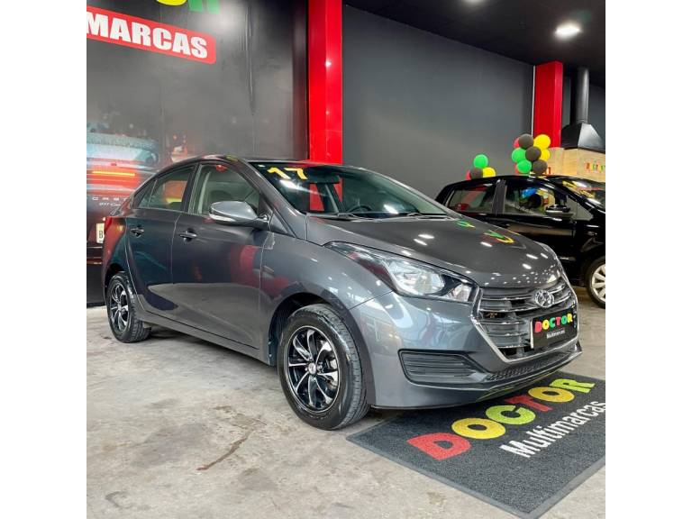 HYUNDAI - HB20S - 2016/2017 - Cinza - R$ 63.900,00