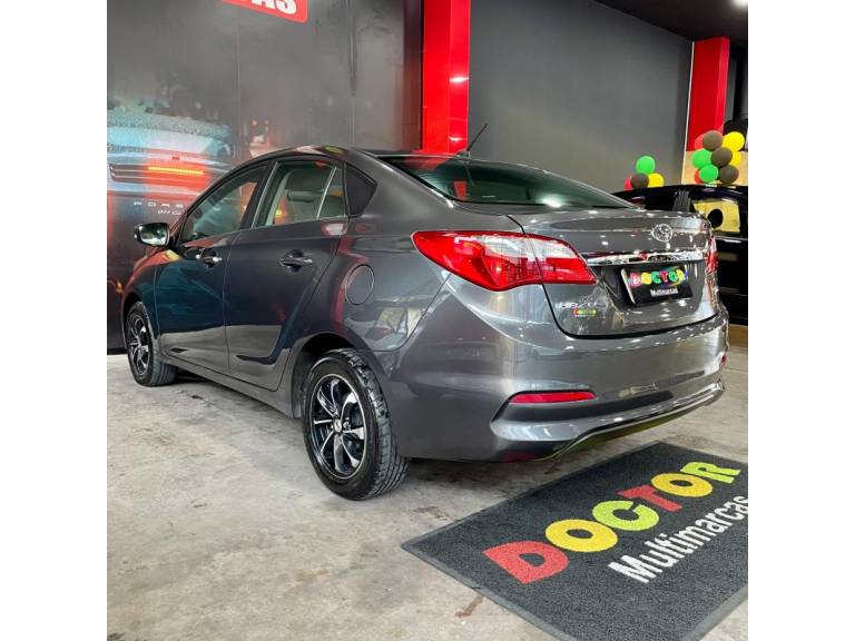 HYUNDAI - HB20S - 2016/2017 - Cinza - R$ 63.900,00
