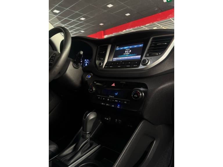 HYUNDAI - TUCSON - 2018/2019 - Preta - R$ 111.900,00