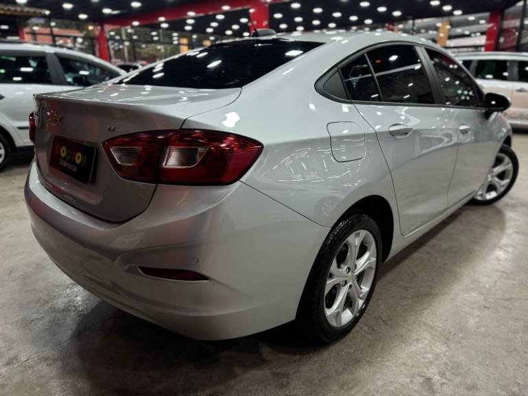 CHEVROLET - CRUZE - 2020/2020 - Prata - R$ 101.900,00
