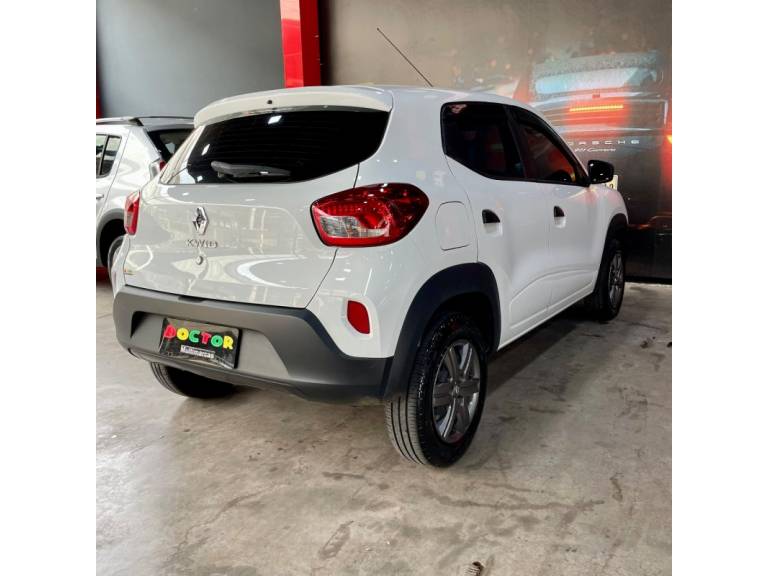 RENAULT - KWID - 2023/2024 - Branca - R$ 59.900,00