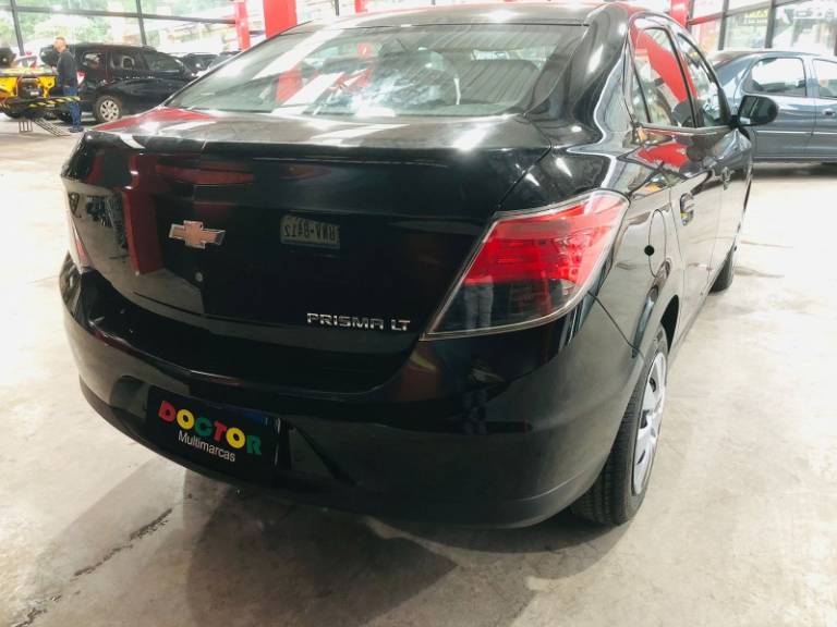 CHEVROLET - PRISMA - 2014/2015 - Preta - R$ 56.900,00